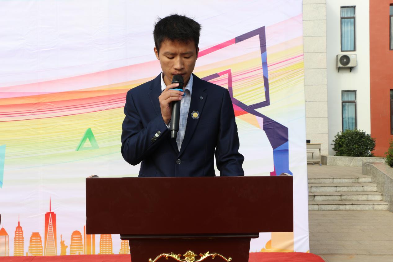 熱烈祝賀南昌向遠軌道技術(shù)學校第十三屆秋季田徑運動會開幕